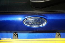 2015款福特福克斯ST