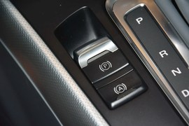 2016款奥迪A4L
