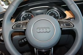 2016款奥迪A4L