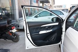 2016款丰田威驰1.5L自动智臻星耀版