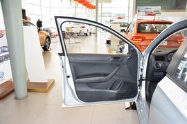 2015款大众桑塔纳-尚纳180自动风尚版