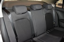 2015款大众桑塔纳-尚纳180自动风尚版