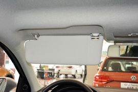 2015款大众桑塔纳-尚纳180自动风尚版