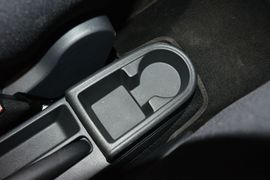 2015款大众桑塔纳-尚纳180自动风尚版