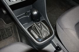 2015款大众桑塔纳-尚纳180自动风尚版