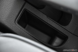 2010款日产骊威1.6L自动劲锐版