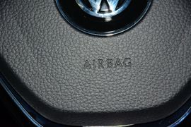 2015款大众朗逸1.6L自动舒适型