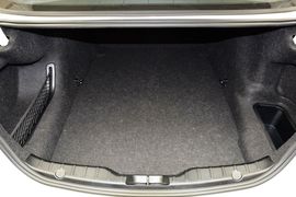 2014款宝马528Li领先型
