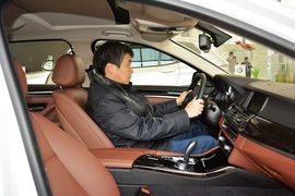 2014款宝马528Li领先型