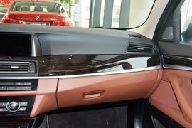 2014款宝马528Li领先型