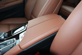 2014款宝马528Li领先型