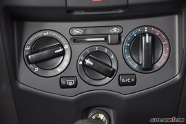 2010款日产骊威1.6L自动劲锐版