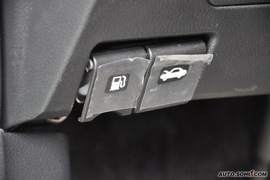 2010款日产骊威1.6L自动劲锐版