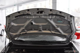 2010款日产骊威1.6L自动劲锐版