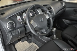 2010款日产骊威1.6L自动劲锐版
