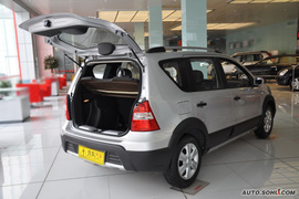 2010款日产骊威1.6L自动劲锐版