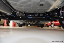 2010款日产骊威1.6L自动劲锐版