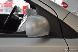 2010款日产骊威1.6L自动劲锐版