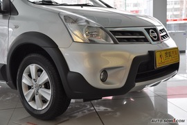 2010款日产骊威1.6L自动劲锐版