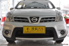 2010款日产骊威1.6L自动劲锐版