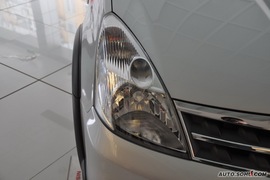 2010款日产骊威1.6L自动劲锐版