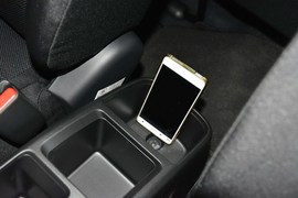 2014款本田飞度1.5L