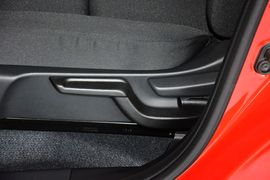 2014款本田飞度1.5L