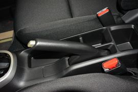 2014款本田飞度1.5L