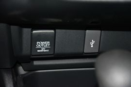 2014款本田飞度1.5L