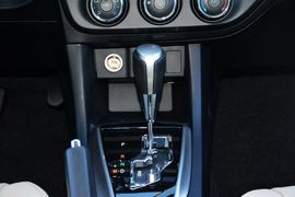 2016款丰田雷凌1.6G