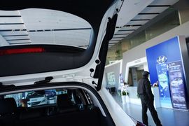 2015款现代全新途胜2.0L自动两驱智能型