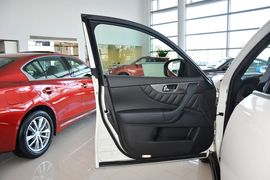 2015款英菲尼迪QX70