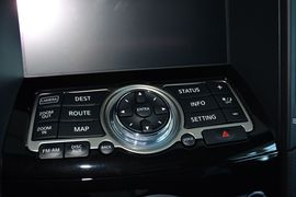 2015款英菲尼迪QX70