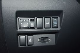 2015款英菲尼迪QX70