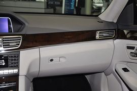 2015款奔驰E320L