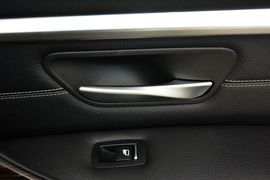 2016款宝马320Li豪华设计套装