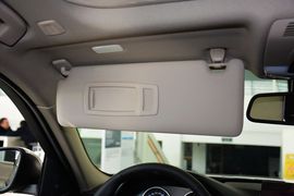 2016款宝马320Li豪华设计套装