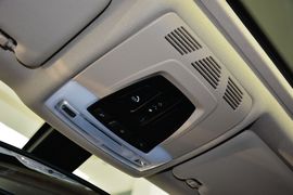 2016款宝马320Li豪华设计套装