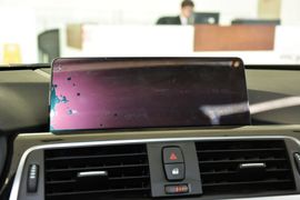 2016款宝马320Li豪华设计套装