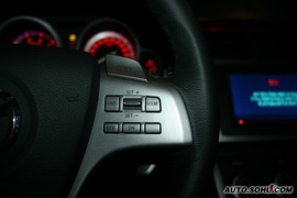 2010款马自达睿翼轿跑车
