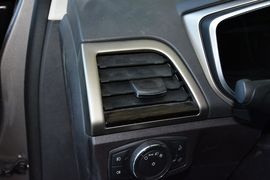 2013款福特蒙迪欧2.0L