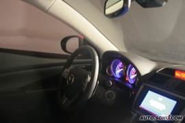 2010款马自达睿翼轿跑车