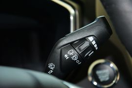 2013款福特蒙迪欧2.0L