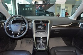 2013款福特蒙迪欧2.0L