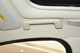 2015款福特福克斯两厢1.0L