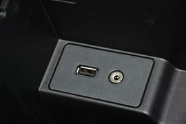 2015款福特福克斯两厢1.0L