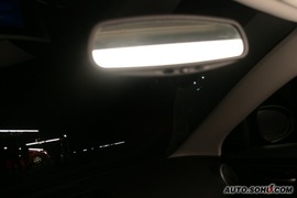 2010款马自达睿翼轿跑车