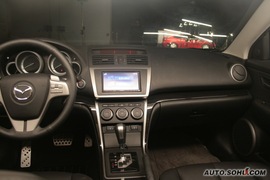 2010款马自达睿翼轿跑车