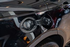 2016款奇瑞路虎发现神行2.0T