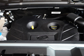 2016款奇瑞路虎发现神行2.0T